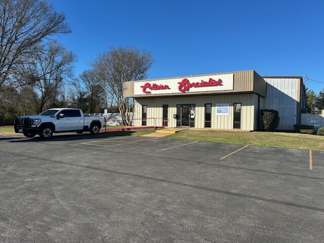 Collision Specialist